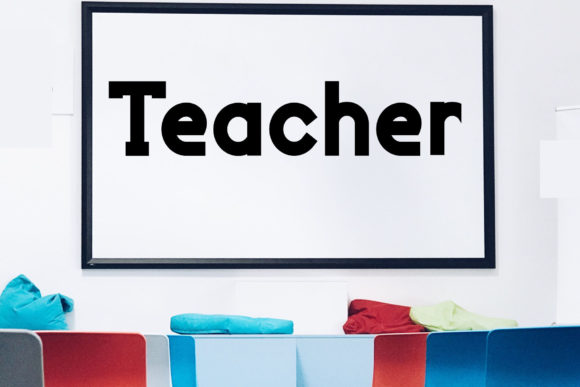 Teacher: A Display Font That Teaches With Confidence